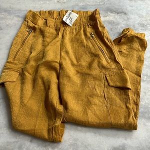 NWT Gold Cargo Pants, Shiny & soft, European, Small